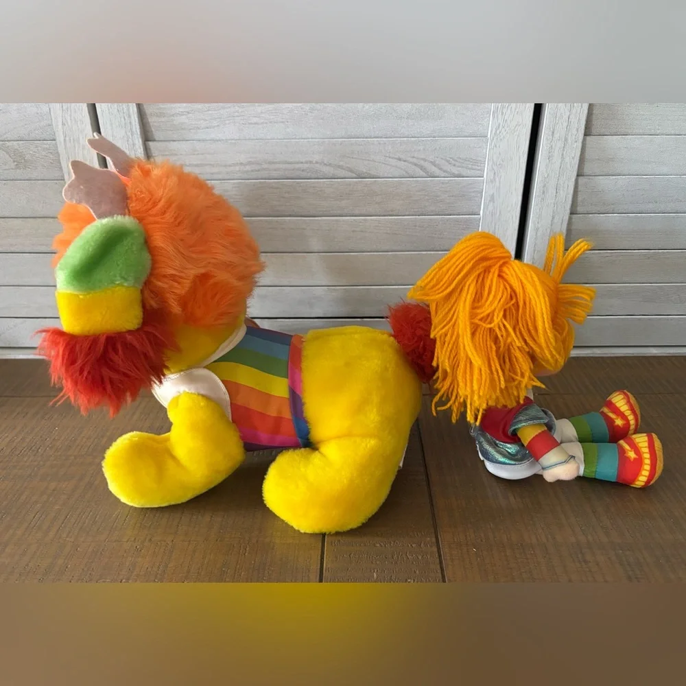 Hallmark 1983 Vintage Rainbow Brite & her loyal companion Puppy Brite - Picture 6 of 16